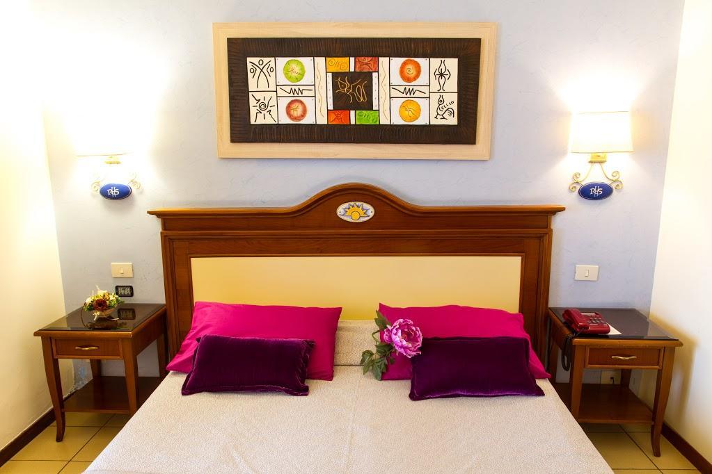 Riva Del Sole 4*
